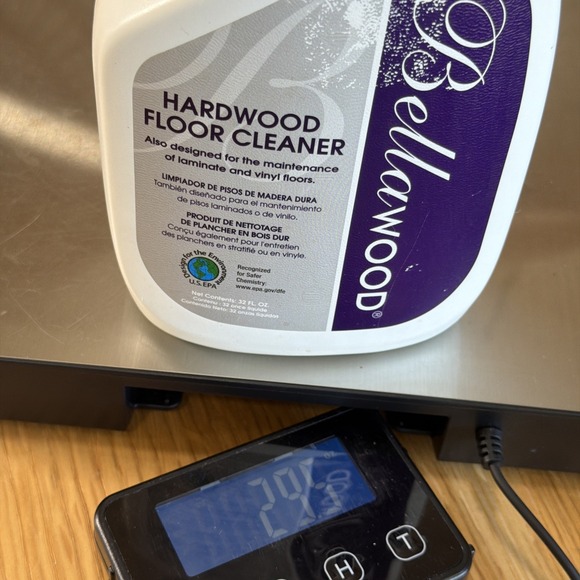Bellawood Hardwood Floor Cleaner Ready To Use Spray 32oz Laminate Vinyl 95% Full - Picture 4 of 4